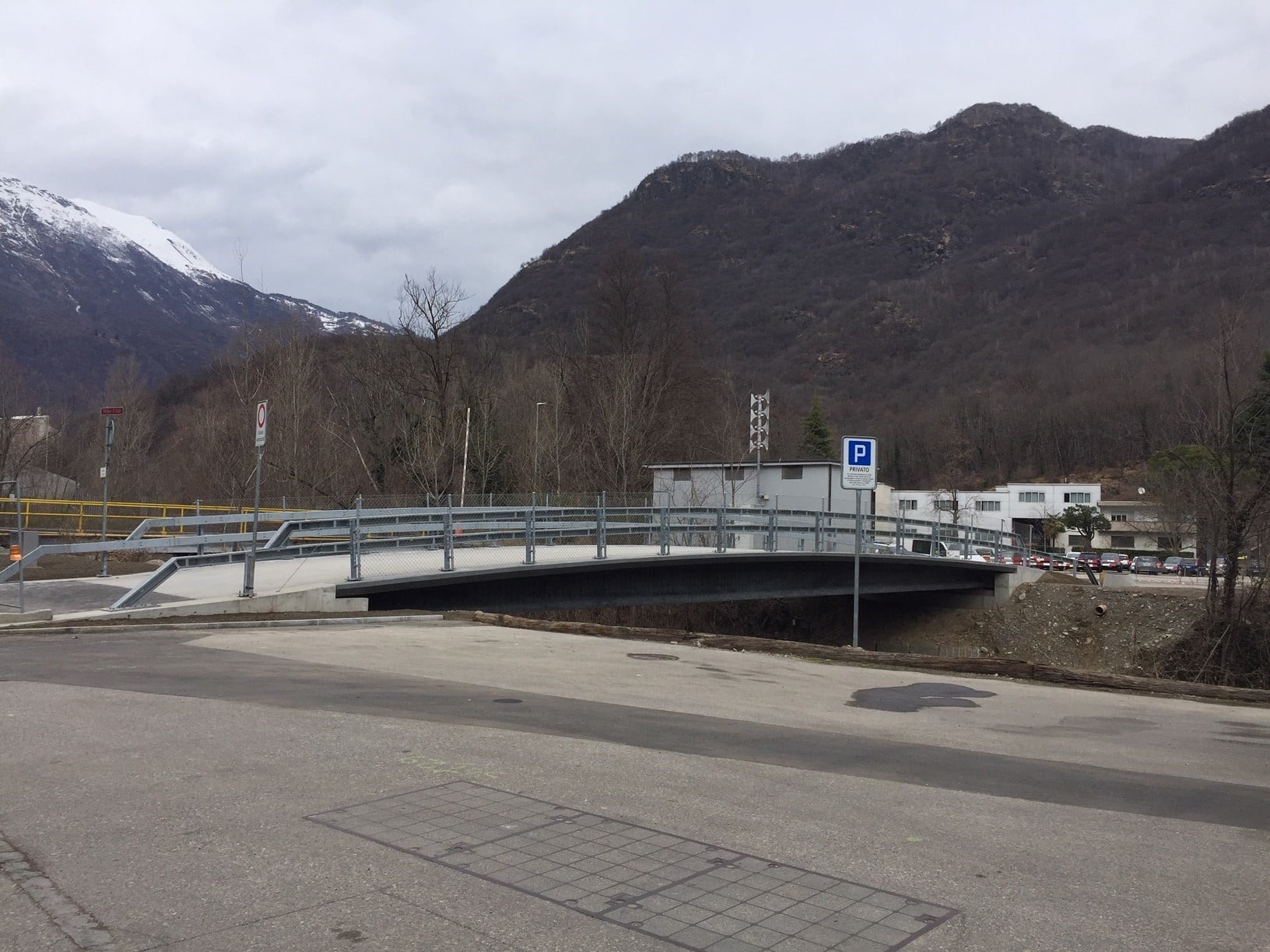 Image - Premier pont routier de Suisse intégralement en CFUP