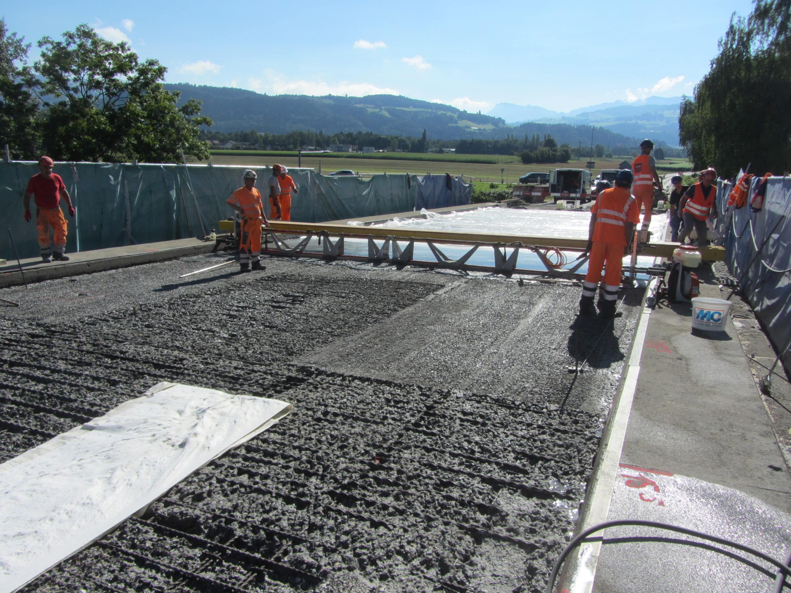 Opan Concept - Assainissement du PS Neumattbrücke avec un Composite cimentaire Fibré Ultra-Performant (CFUP) 